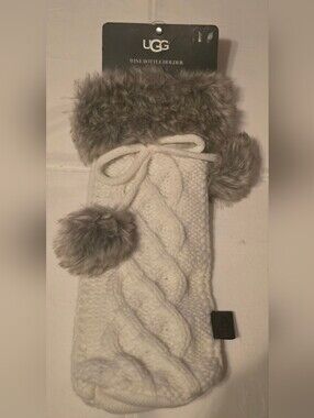 Bottle Holder Faux Fur Pom Poms Cream New With Tags NWT